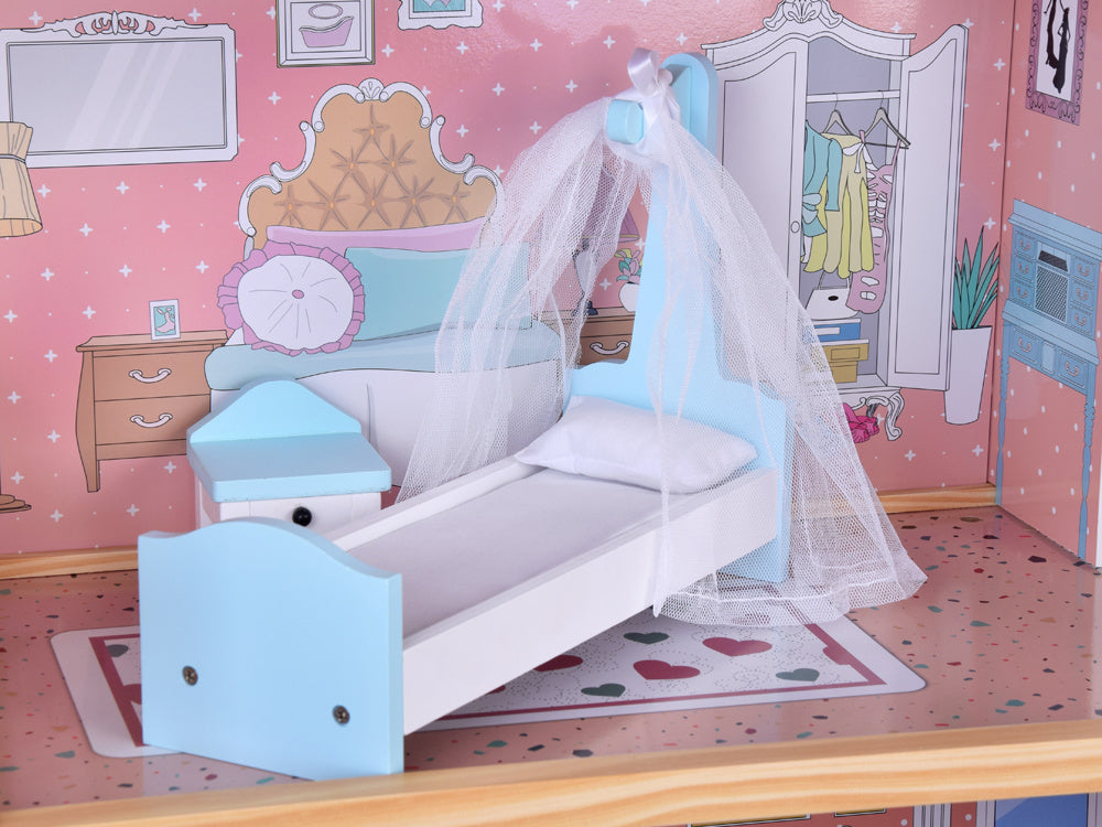 Gražus trijų aukštų medinis lėlių namelis su baldais