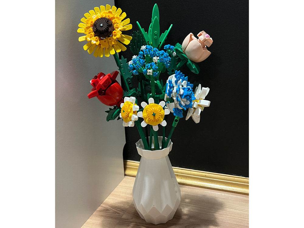 Statybinis konstruktorius vaikams „Gėlių puokštė“ 618 el.