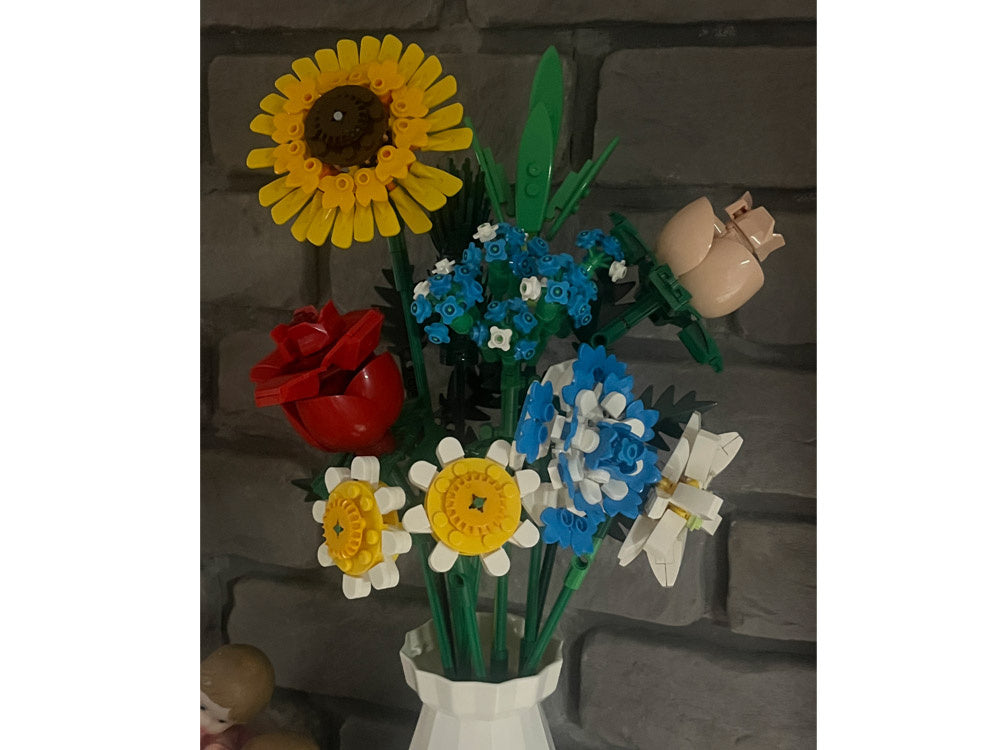 Statybinis konstruktorius vaikams „Gėlių puokštė“ 618 el.