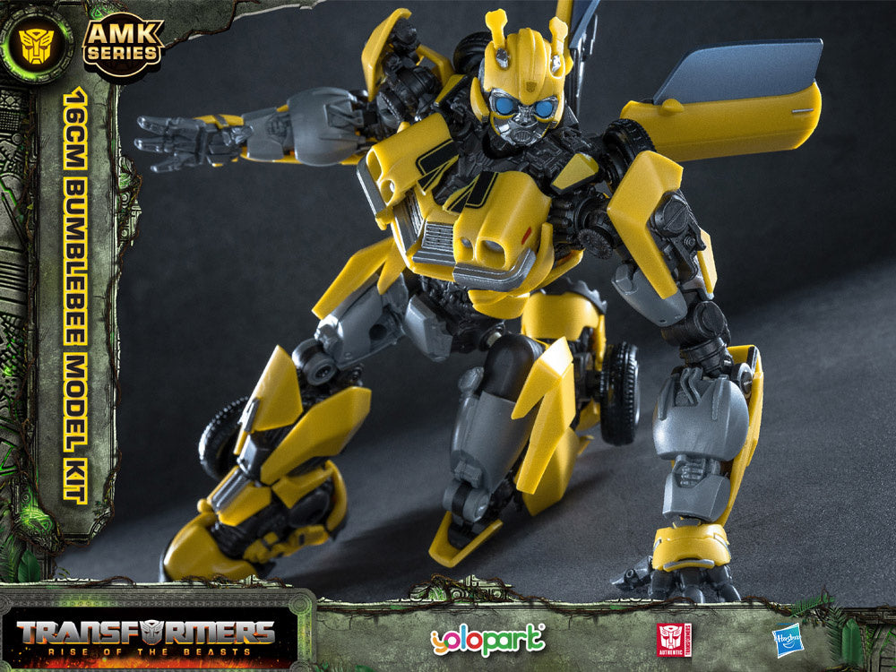 Žaislinis Hasbro Bumblebee transformerio figūrėlė su priedais 16cm