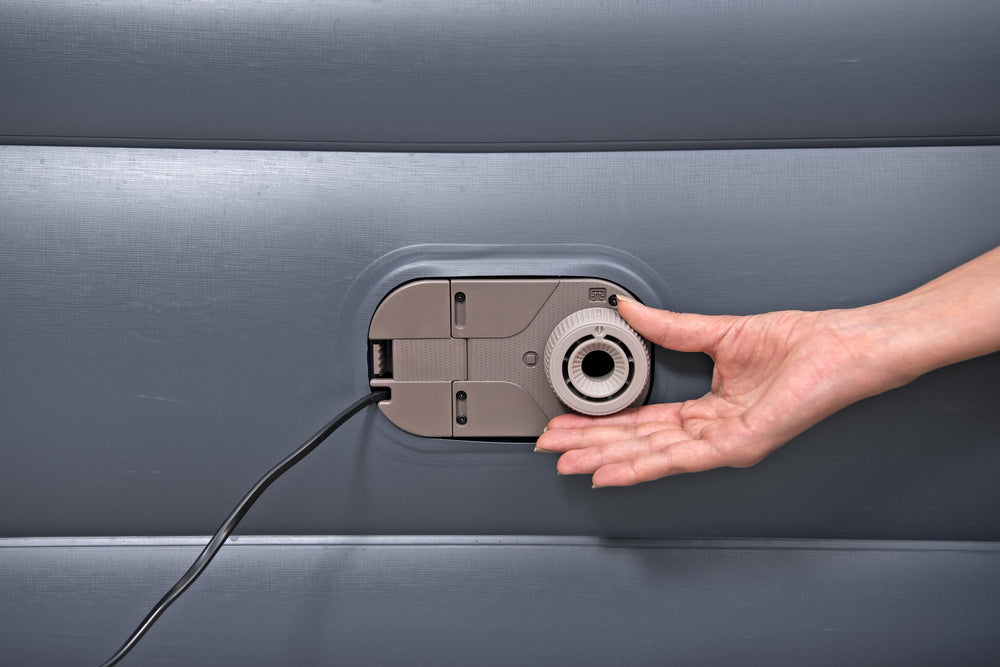 Pripučiamas dvivietis čiužinys 152x229x84cm su įmontuota pompa, Bestway 671BD