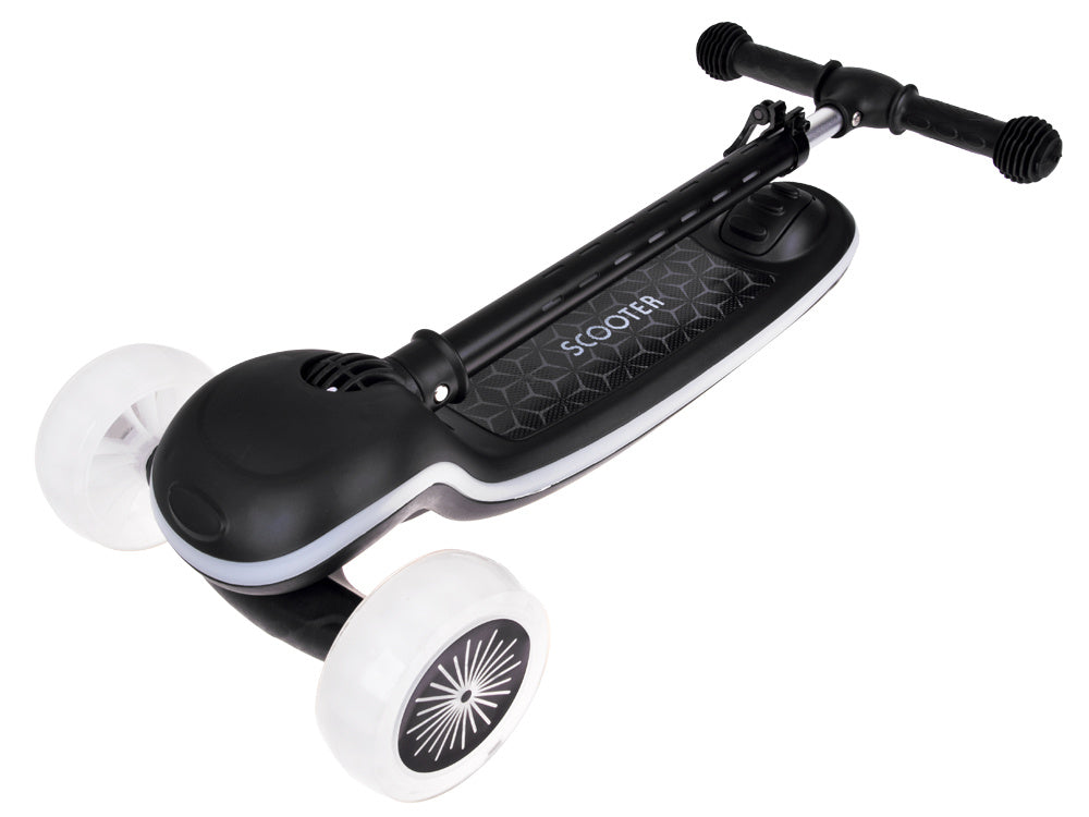 Vaikiškas triratis paspirtukas su LED apšvietimu ir muzika, juodas