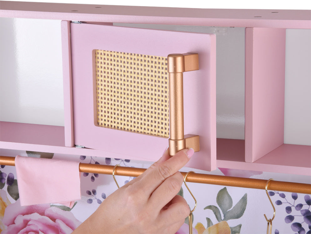 Žavinga medinė virtuvė vaikams su virykle, kriaukle ir puodais