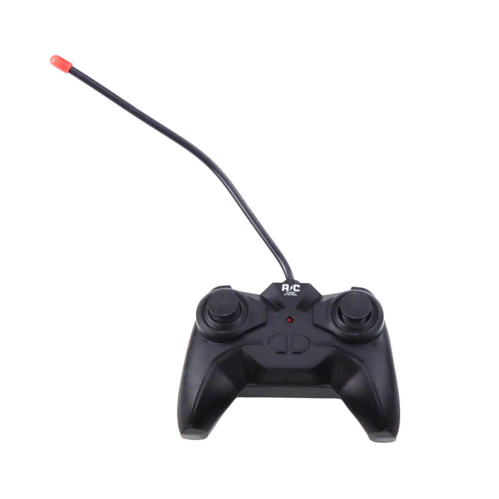 Nuotoliniu būdu valdomas lenktyninis automobilis su šviečiančiu kėbulu