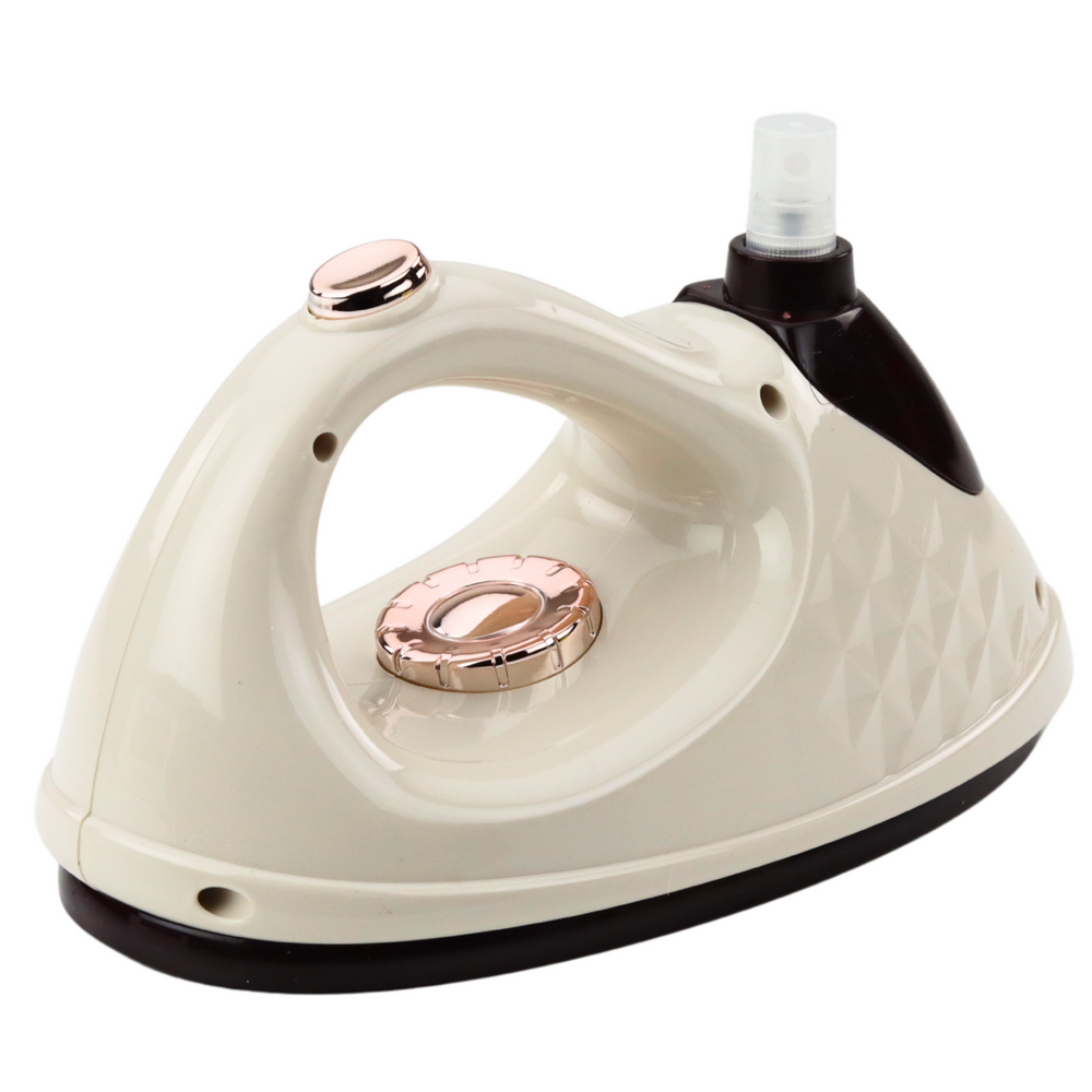 Žaislinis lygintuvas su garsu, šviesa ir purkštuvu