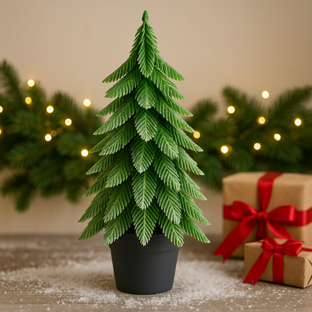 Dekoratyvinė dirbtinė Kalėdų eglutė vazonėlyje 32x12cm