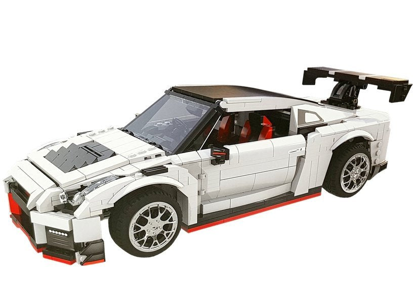 Išskirtinis sportinio - Nissan R35 GTR - R/C automobilio CaDA konstruktorius, 1322 detalių