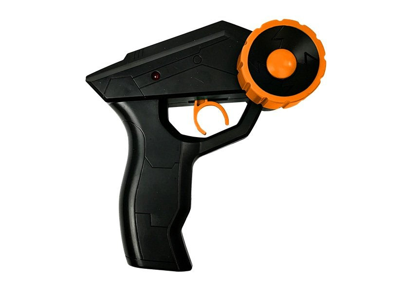 Nuotoliniu būdu valdomas visureigis 4x4 „Land Rover Defender“, oranžinis