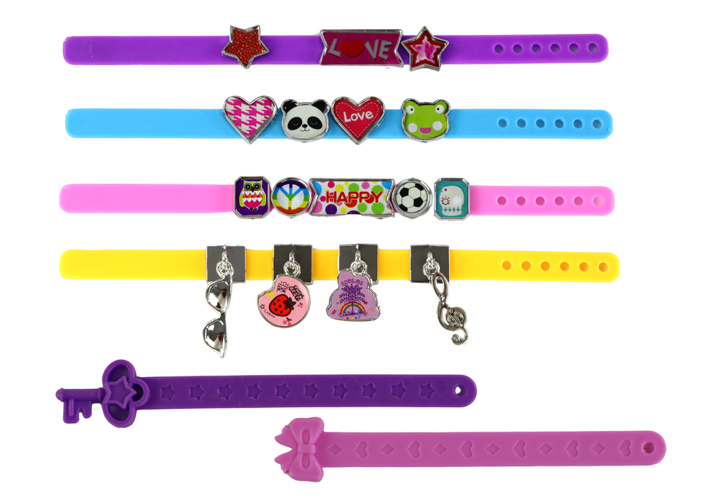 Apyrankių ir pakabukų rinkinys