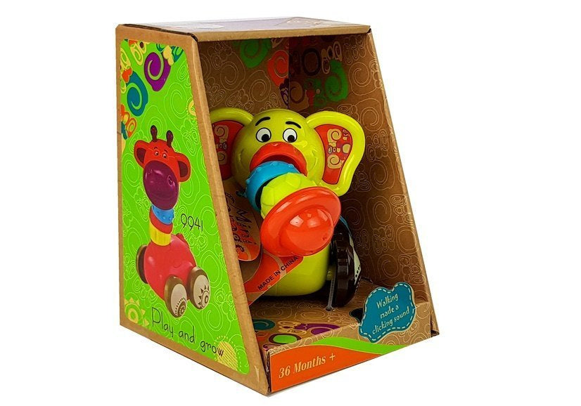 Vaikiškas automobilis dramblys su trimitu