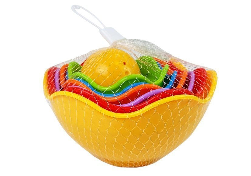 Piramidė iš kriauklių kūdikiams