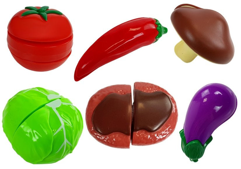 Rožinė virtuvė su vandens puodu, bakalėja ir garsais