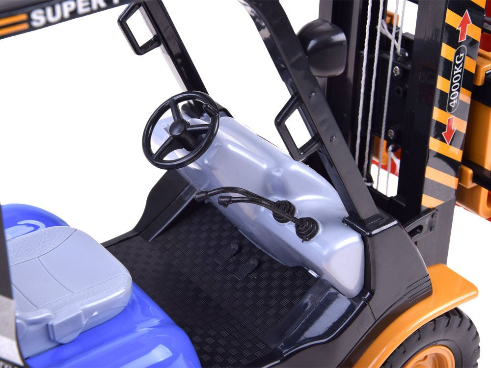 Nuotoliniu būdu valdomas šakinis krautuvas