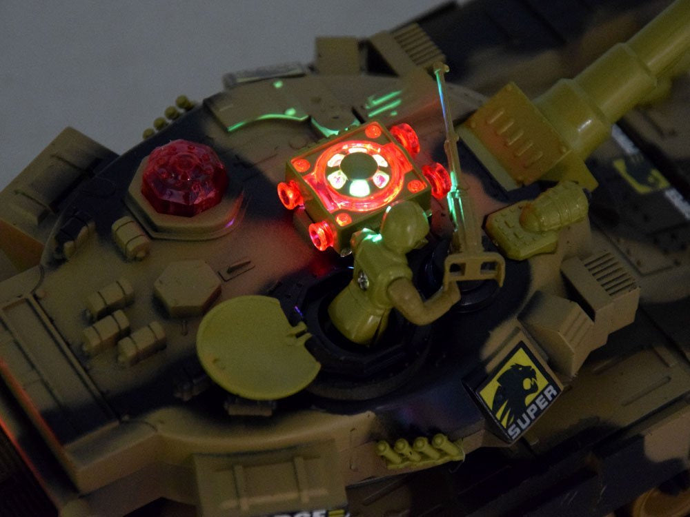 Nuotolinio būdu valdymas kovinis tankas, rudas