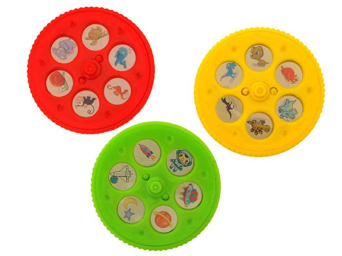 Projektorius dinozauras su rašikliais