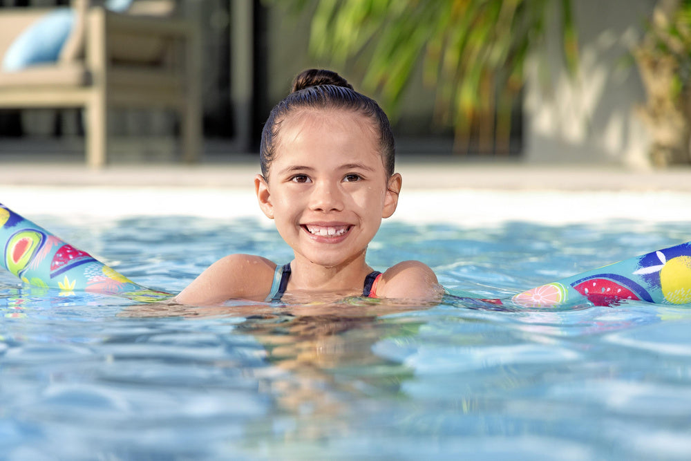 Putplasčio makaronai plaukimui 122 cm, Bestway