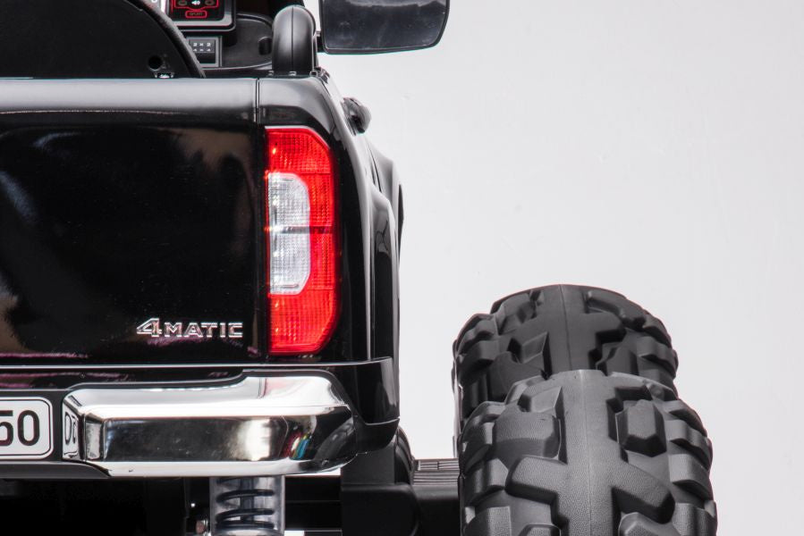 Vienvietis vaikiškas elektromobilis Mercedes DK-MT950, juodas