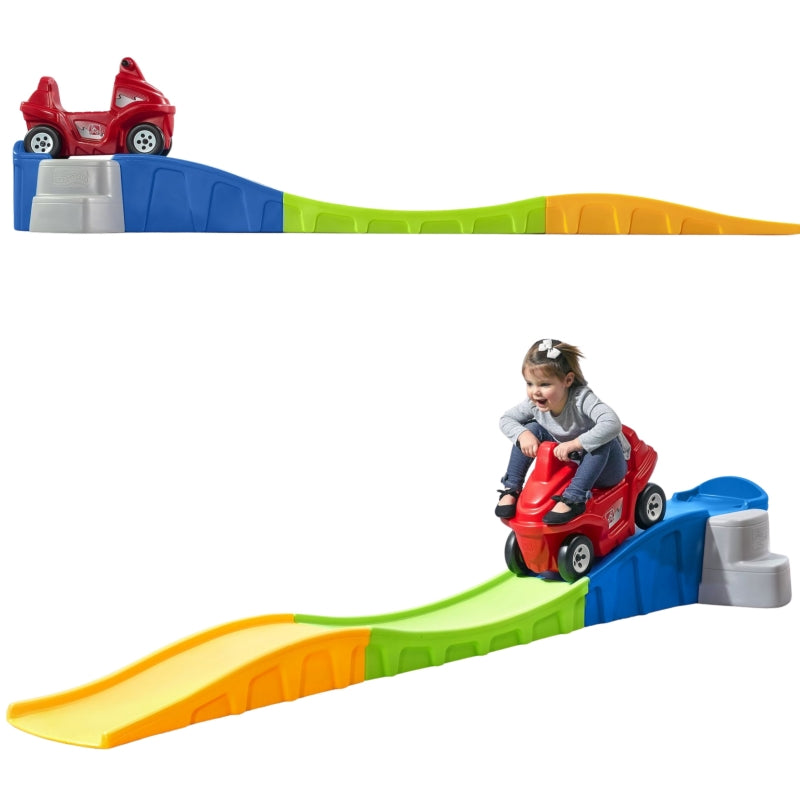 Kalneliai su raudonu automobiliu STEP2