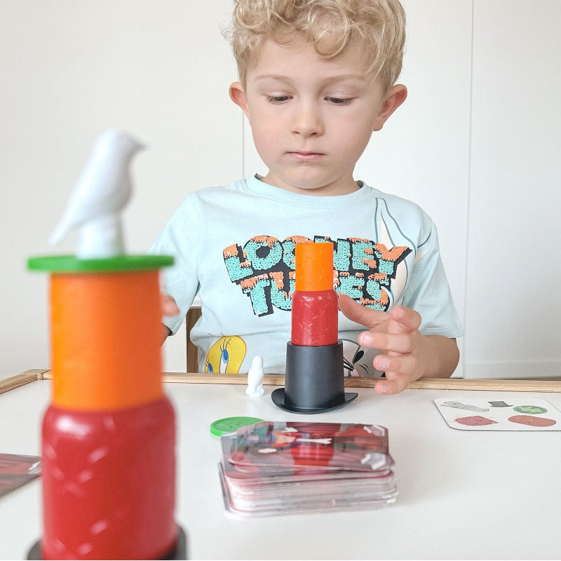 Magijos triukų žaidimas su skrybėle, WOOPIE