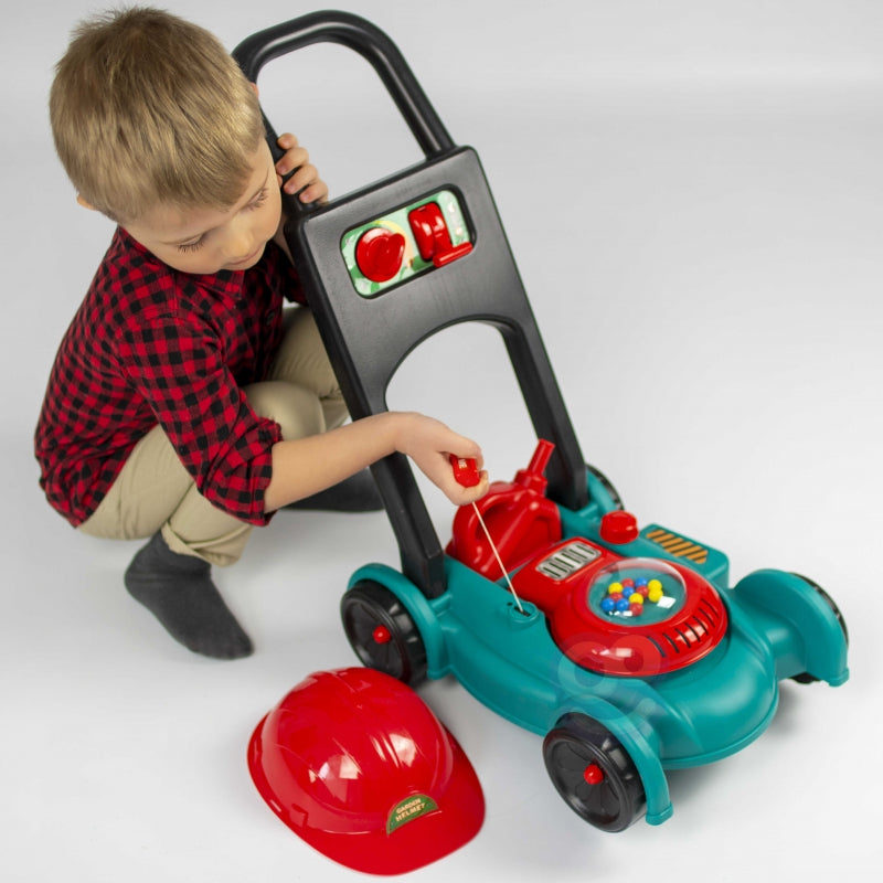 Žaislinė žoliapjove ir šalmu