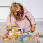 Medinių kaladėlių rinkinys kibire - 60 elementų