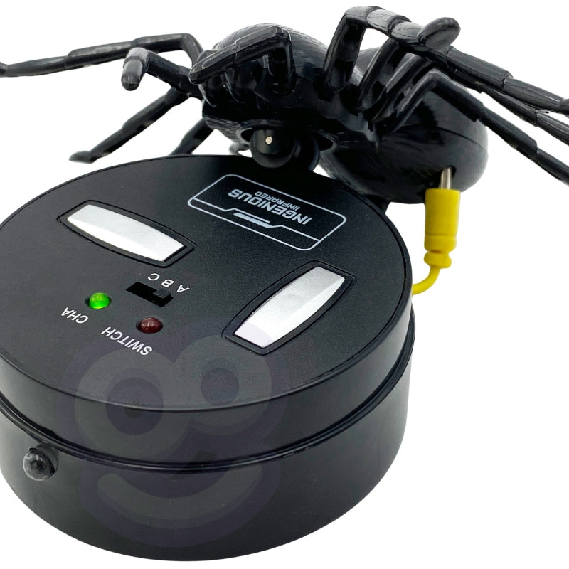 Nuotoliniu būdu valdomas voras su šviesos efektais, juodas, WOOPIE