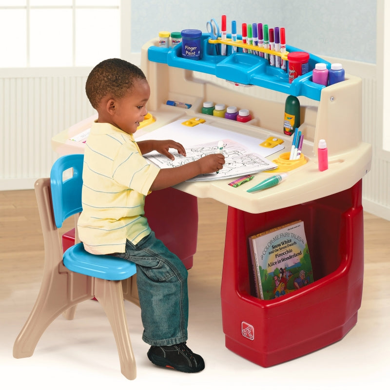 Vaikiškas rašomasis stalas su kėde Art Corner Delux, Step2