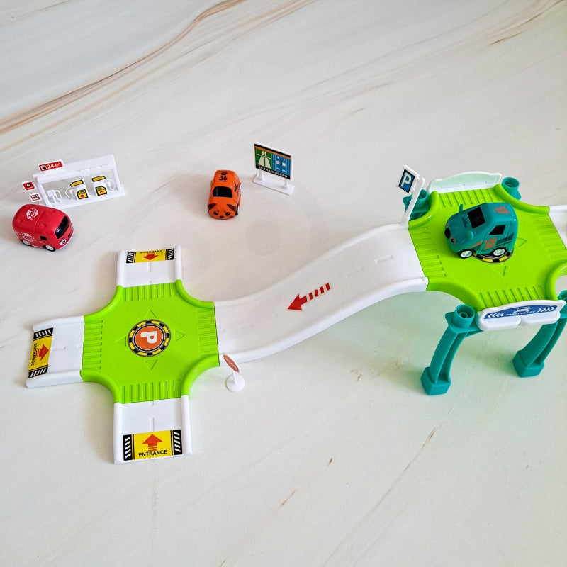 Automobilių garažo ir trasos rinkinys su degaline ir priedais, Woopie