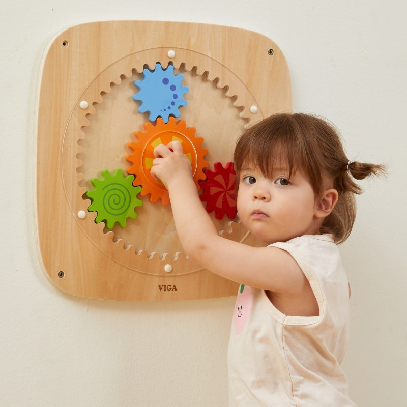 Medinė lenta su spalvotais krumpliais, VIGA