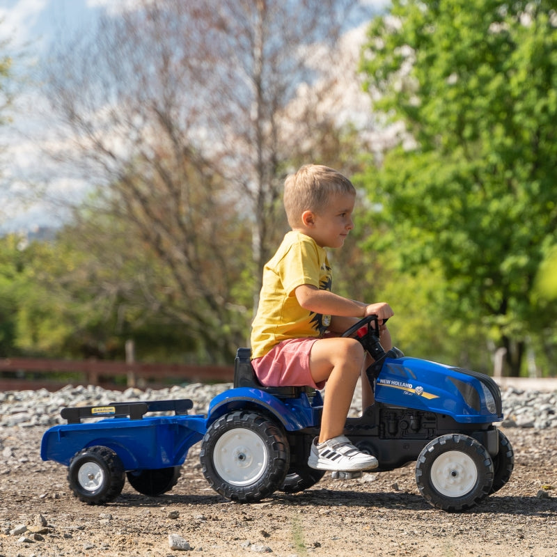 Minamas traktorius su priekaba New Holland Large Falk, mėlynas