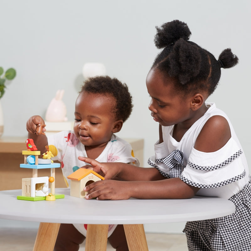 Medinė naminių gyvūnų žaidimų aikštelė VIGA