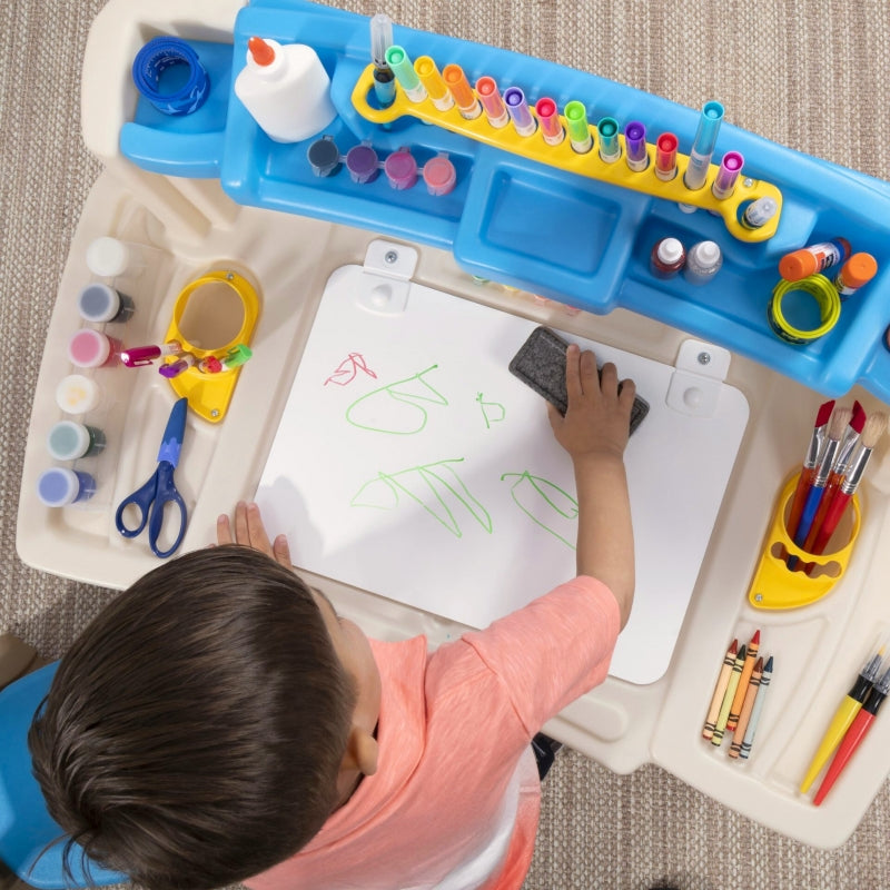 Vaikiškas rašomasis stalas su kėde Art Corner Delux, Step2