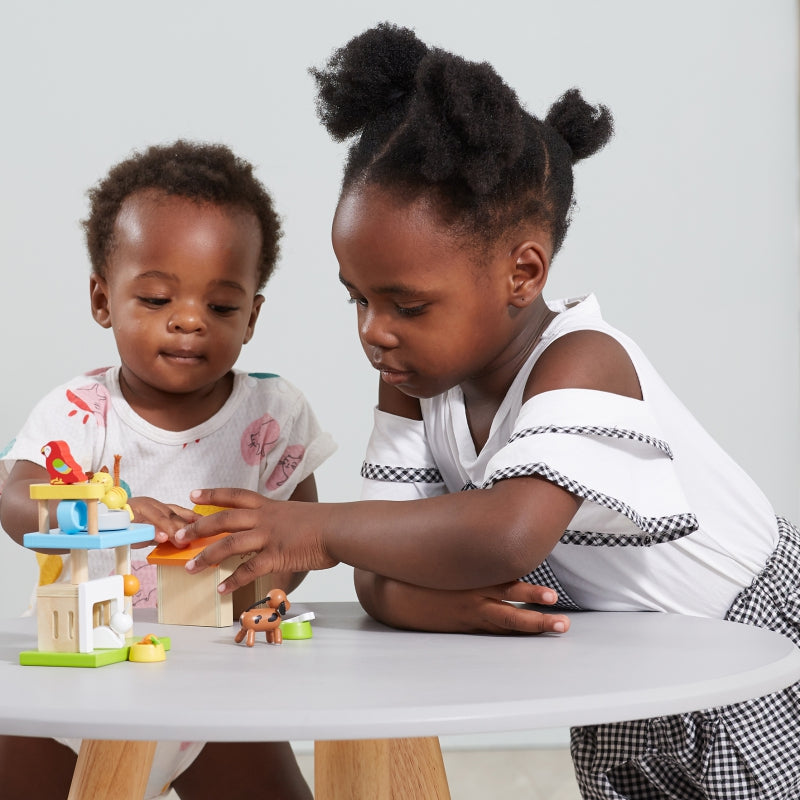 Medinė naminių gyvūnų žaidimų aikštelė VIGA