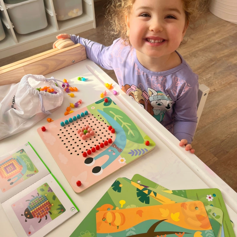 Spalvinga vaikiška puzlė 10 vnt. šablonų ir kaištukai, Tooky Toy