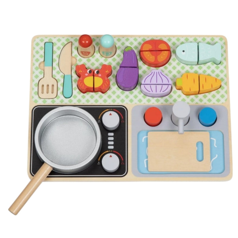 Medinė virtuvėlė vaikams su priedais, TOOKY TOY