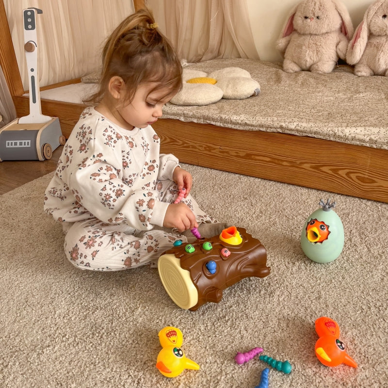 Vaikiškas magnetinis žaidimas „Pagauk kirminą“, Woopie