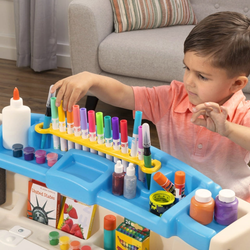 Vaikiškas rašomasis stalas su kėde Art Corner Delux, Step2