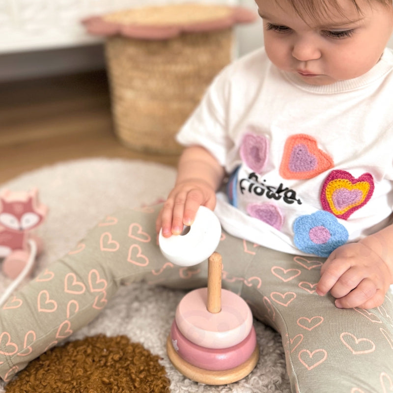 Medinė piramidė ir traukiama lapė, VIGA PolarB