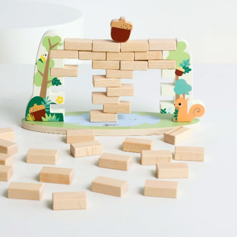 Vikrumo žaidimas vaikams „Krentanti gilė“, CLASSIC WORLD