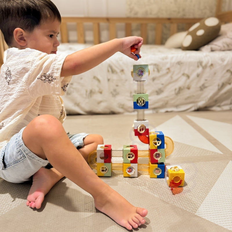 Kamuoliukų trasa 3D konstruktorius, Woopie