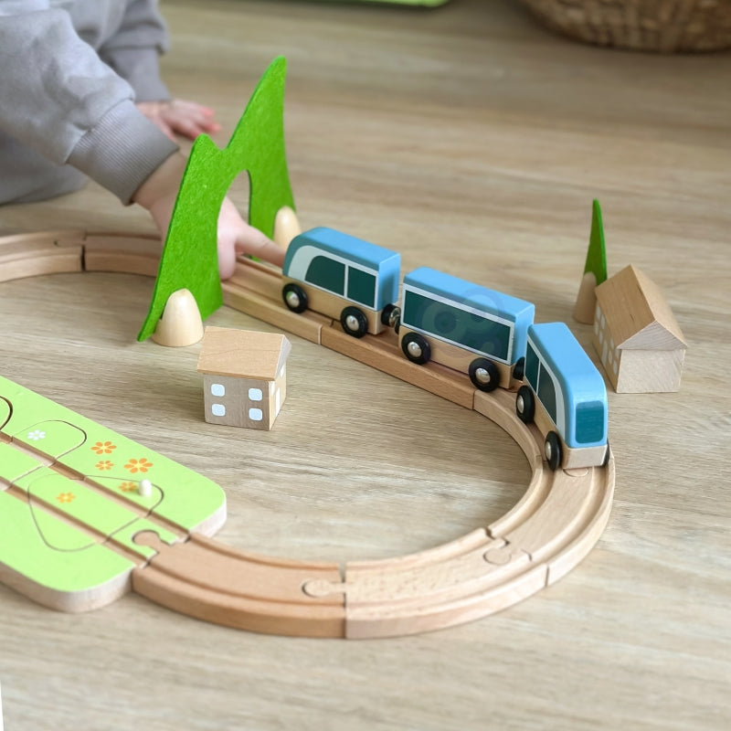 Medinis traukinio rinkinys 40 el, CLASSIC WORLD