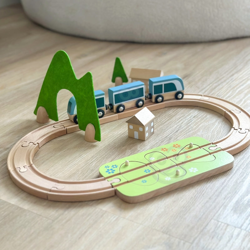 Medinis traukinio rinkinys 40 el, CLASSIC WORLD