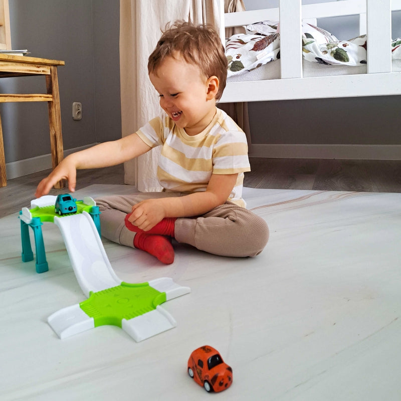 Automobilių garažo ir trasos rinkinys su degaline ir priedais, Woopie