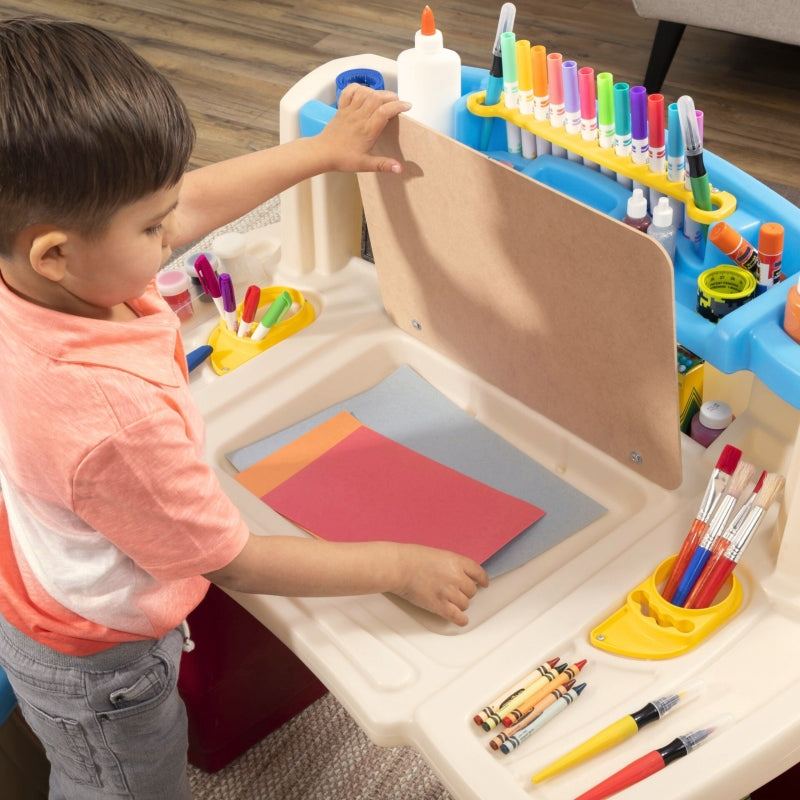 Vaikiškas rašomasis stalas su kėde Art Corner Delux, Step2