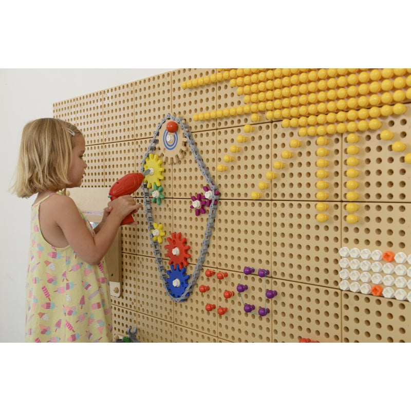 Sieninės plokštelės krumpliaračiai ir grandinė 79 vnt., Masterkidz