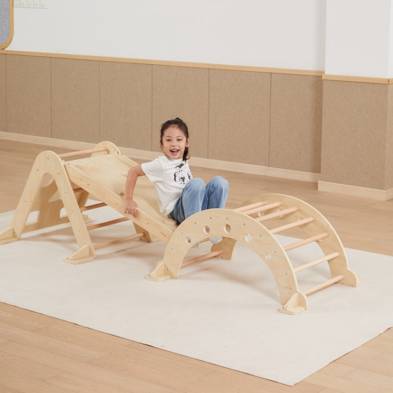 Medinė čiuožykla ir laipiojimo siena vaikams, VIGA