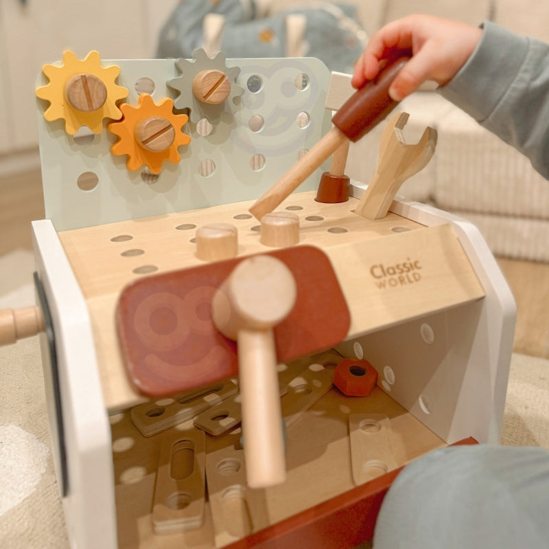 Medinės vaikiškos dirbtuvės su įrankiais CLASSIC WORLD