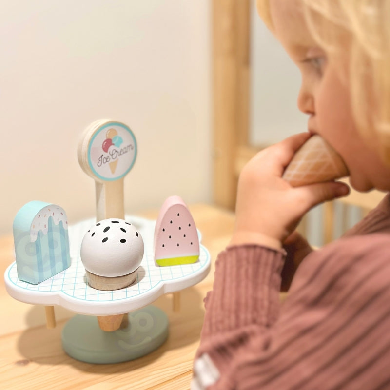 Medinis ledų stovelio ir ledų rinkinys, TOOKY TOY