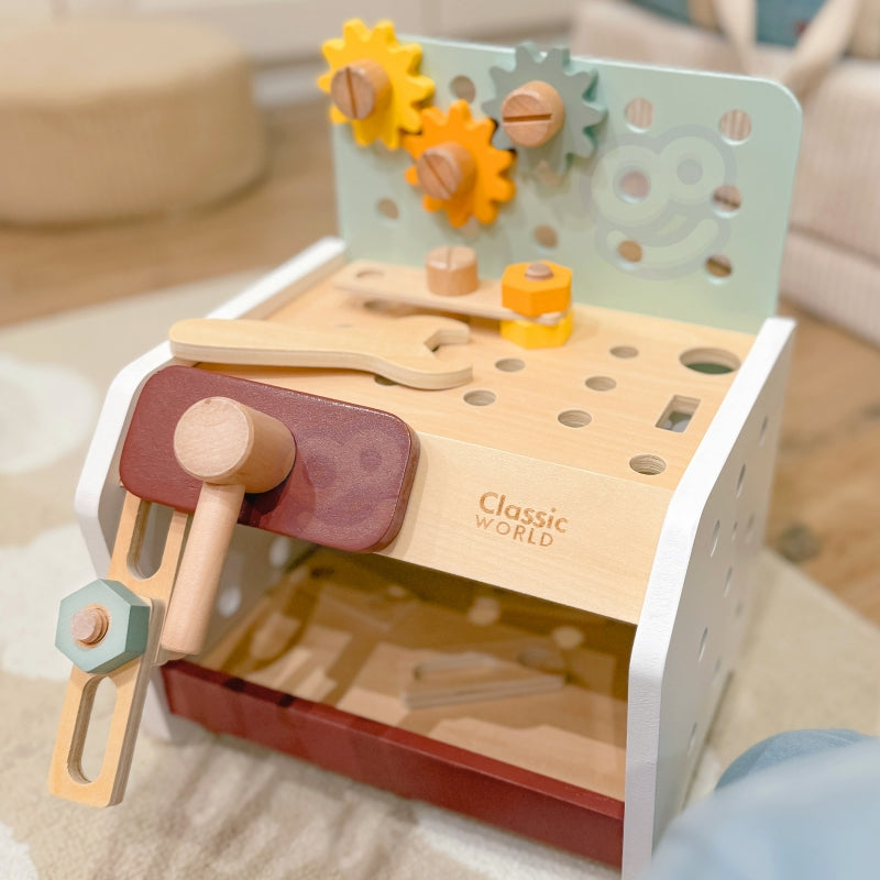 Medinės vaikiškos dirbtuvės su įrankiais CLASSIC WORLD