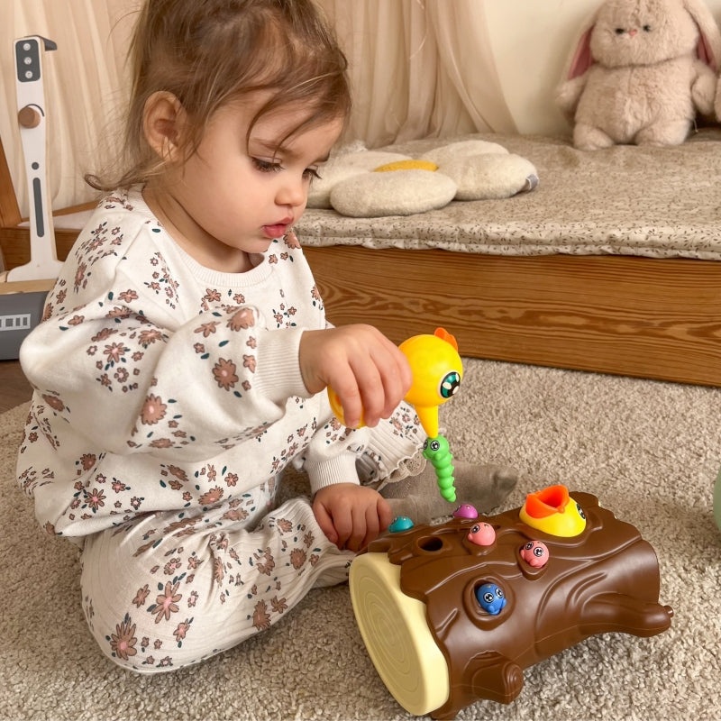 Vaikiškas magnetinis žaidimas „Pagauk kirminą“, Woopie